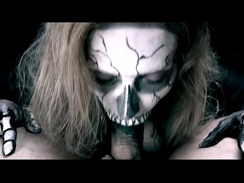 ❤️ Demonflicka suger kuk med sin svarta mun och sväljer sperma. ❤️❌ Porno fb at us ﹏