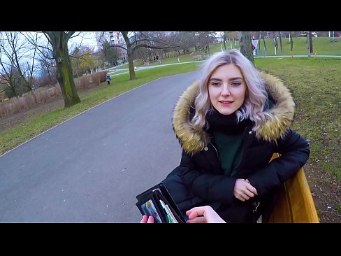 ❤️ Sväljer en främlings het sperma för pengar - avsugning i parken av Eva Elfie ❤️❌ Porno fb at us ﹏